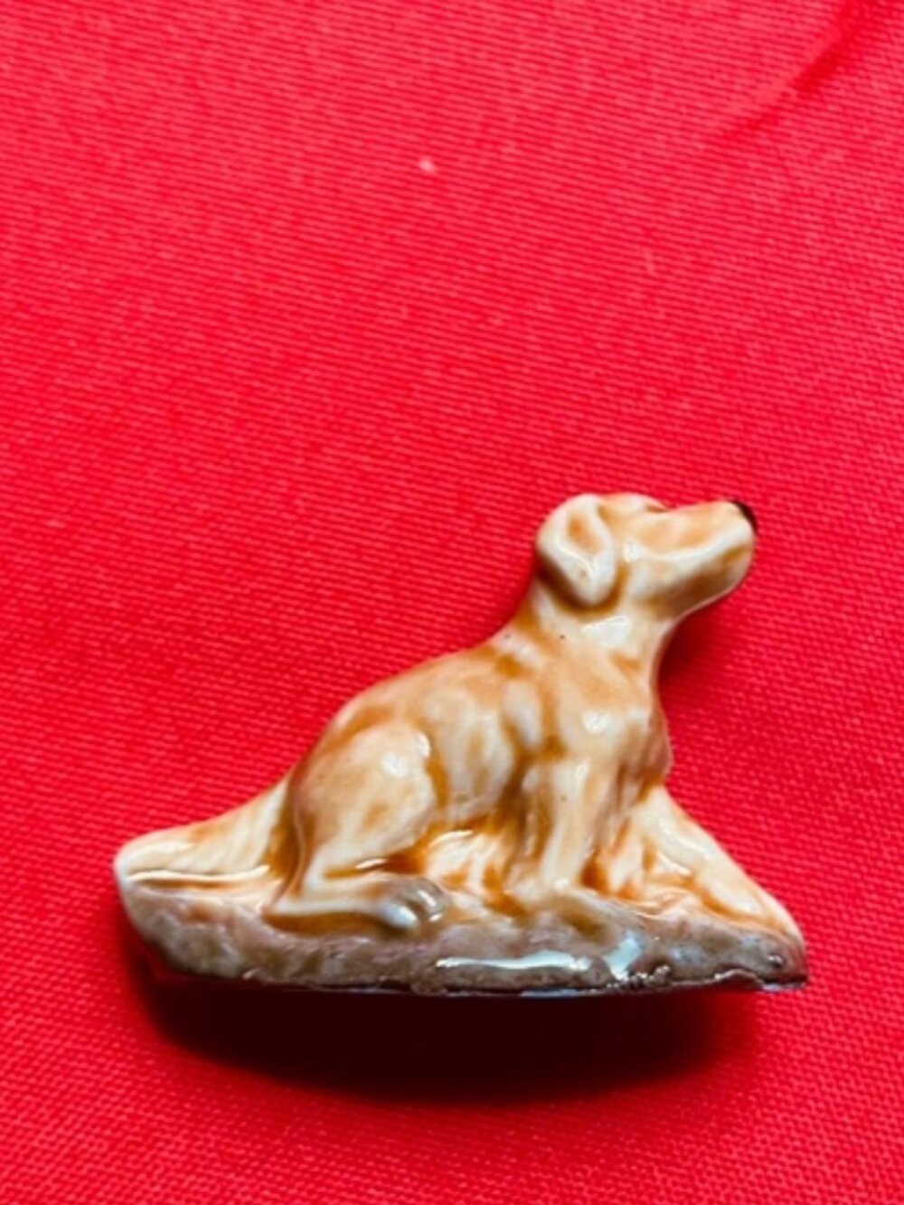 Dog rose tea figurine
